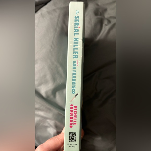 The Serial Killer Guide to San Francisco: A Mystery -- Michelle Chouinard - Picture 3 of 4